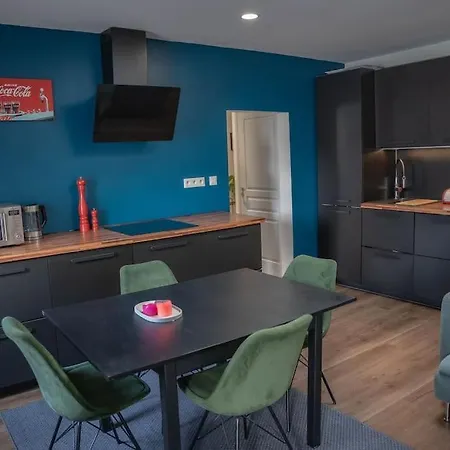 Апартаменты Le Roble - 5 Min Du Centre De Страсбург