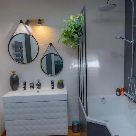 Апартаменты Le Roble - 5 Min Du Centre De Страсбург