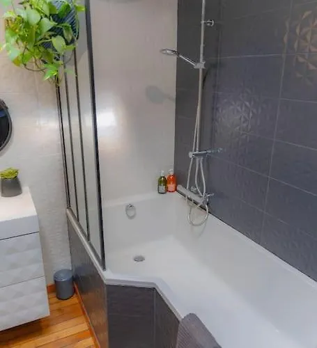 Le Roble - 5 Min Du Centre De Appartamento